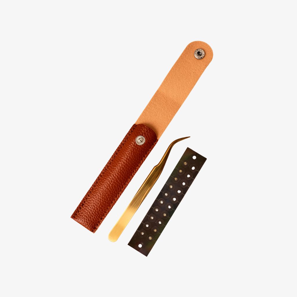 Soma Stud Set - Gold - Image 1