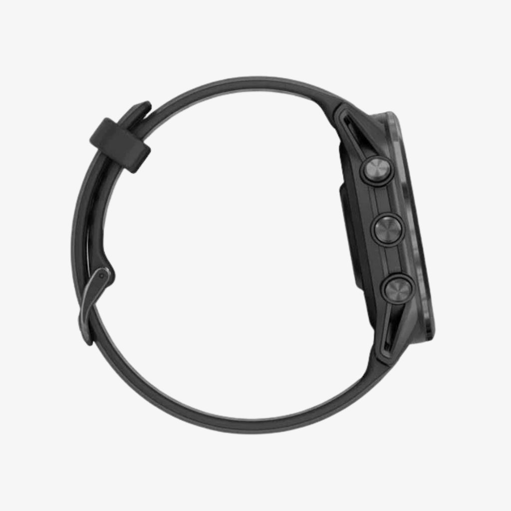 Forerunner® 970 - Carbon Grey DLC Titanium with Black Case and Black/Translucent Whitestone Band - Image 4