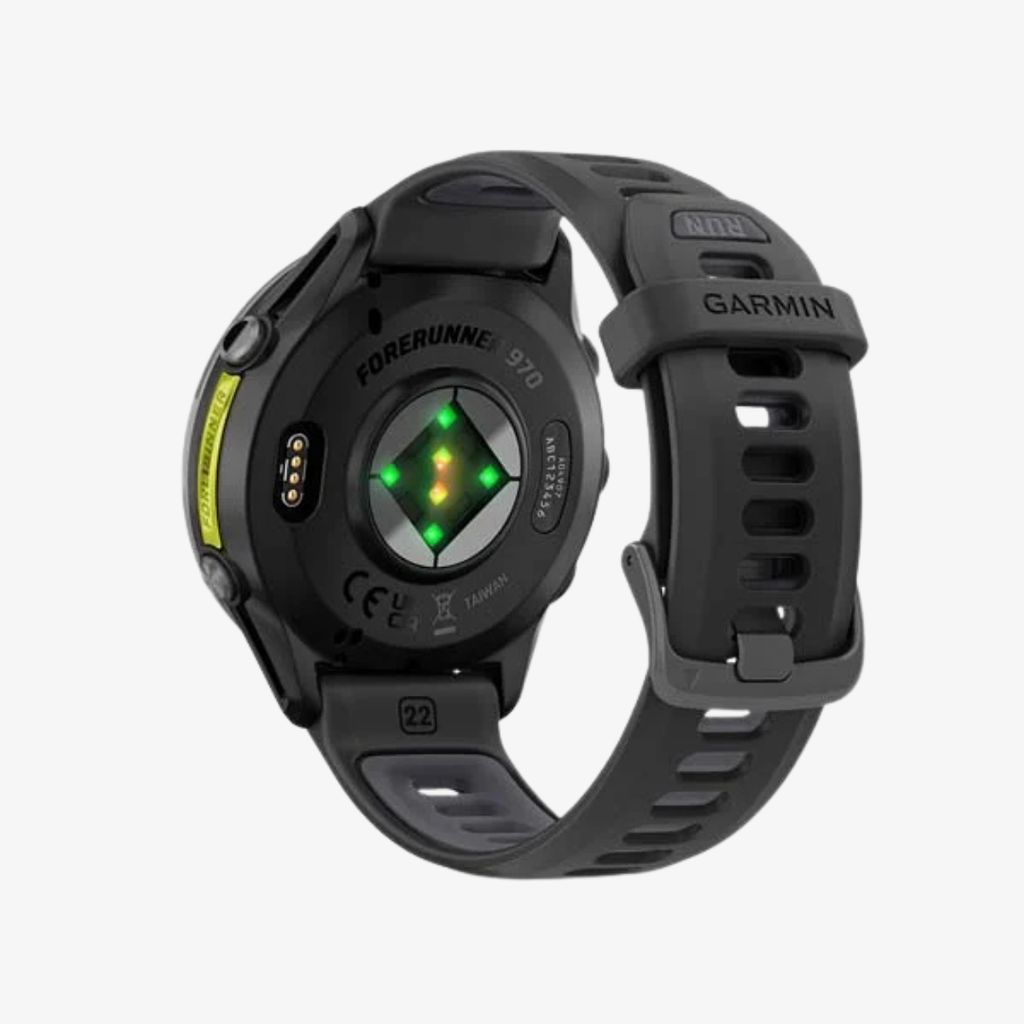 Forerunner® 970 - Carbon Grey DLC Titanium with Black Case and Black/Translucent Whitestone Band - Image 5