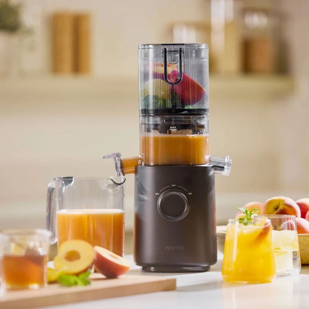 J3 Cold Press Juicer - Black - Image 2