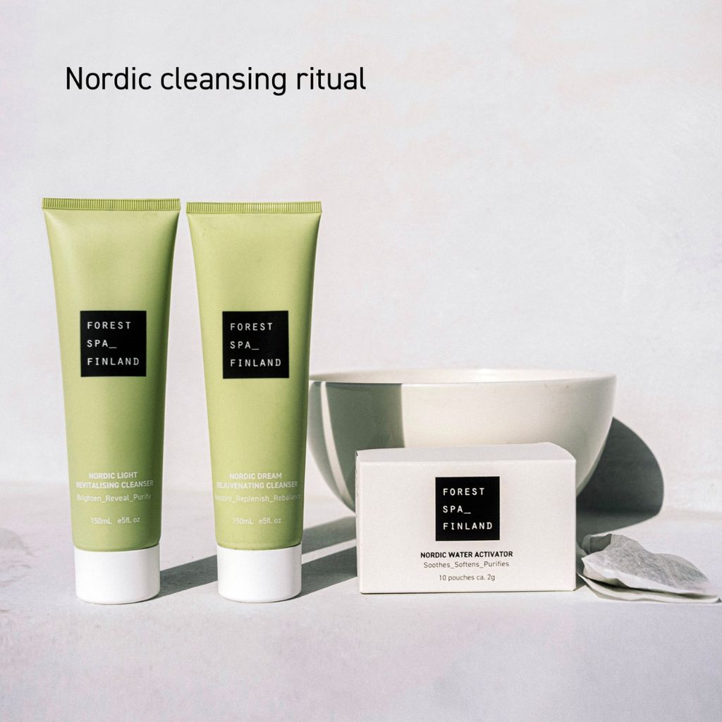 Nordic Light Revitalising Cleanser - Image 7