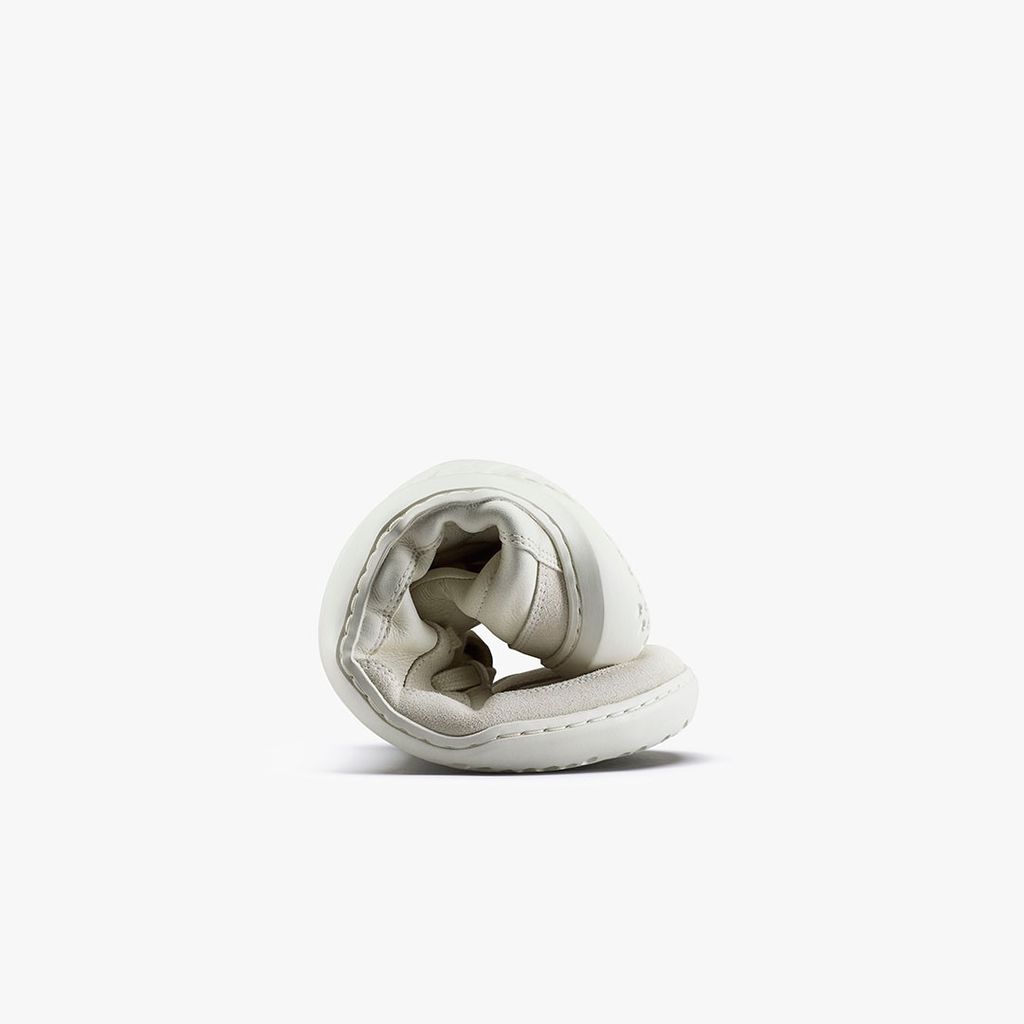 Gobi II Sneaker Premium Leather Womens - Limestone - Image 7