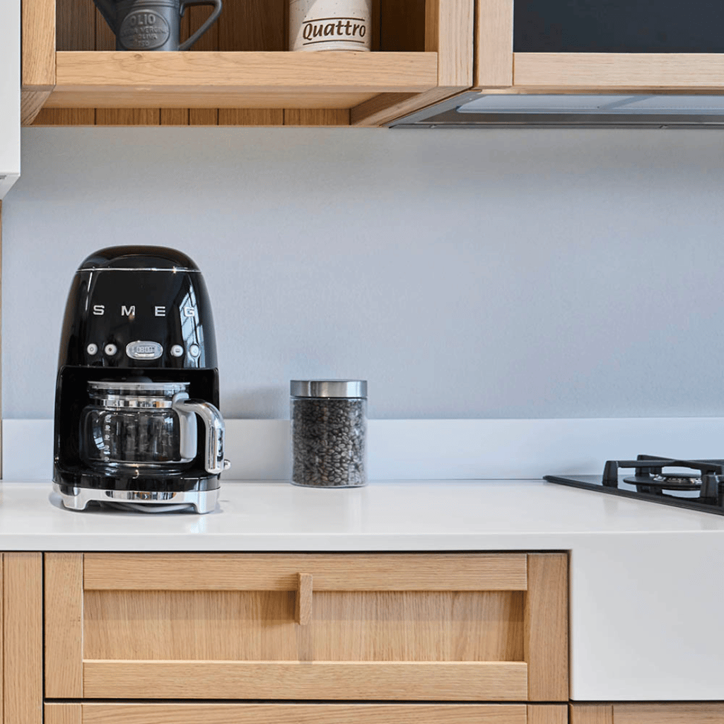 Drip Coffee Machine - Black - Image 9